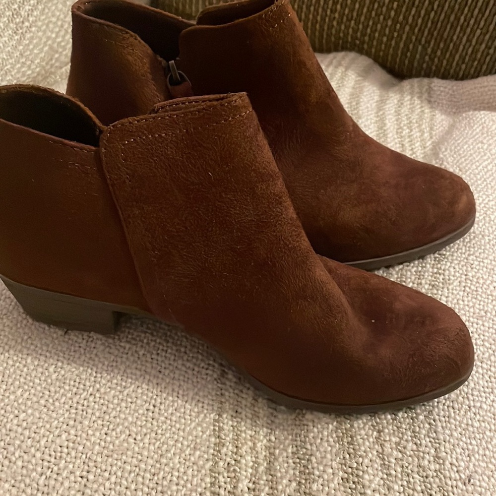 Arizona heeled boots